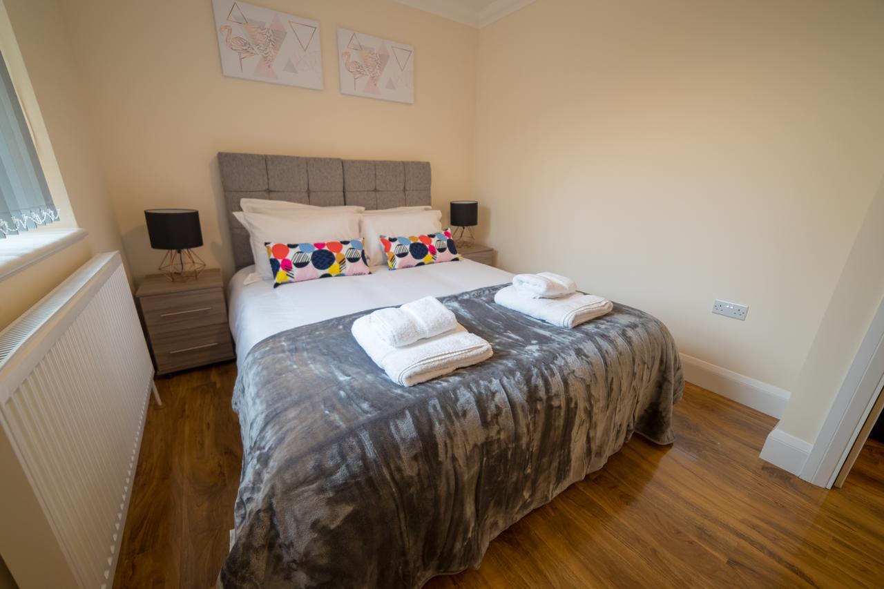 London Heathrow Serviced Apartments Ashford  Экстерьер фото